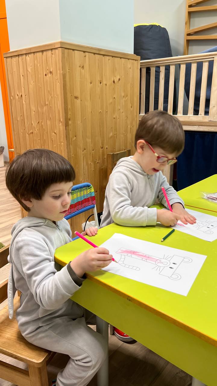 Kids language class